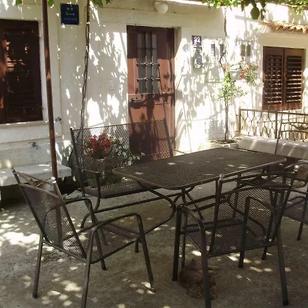Sardelin Apartment *